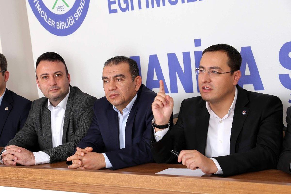 Başkan Önal: "Eğitimciye şiddete hep birlikte dur demeliyiz"