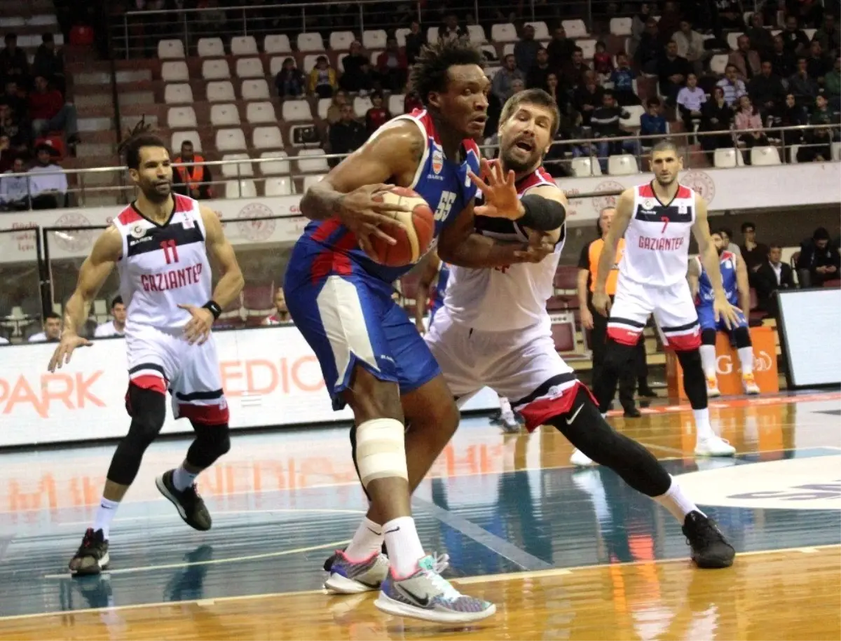 Basketbol Süper Ligi: Gaziantep Basketbol: 88 - Büyükçekmece: 73