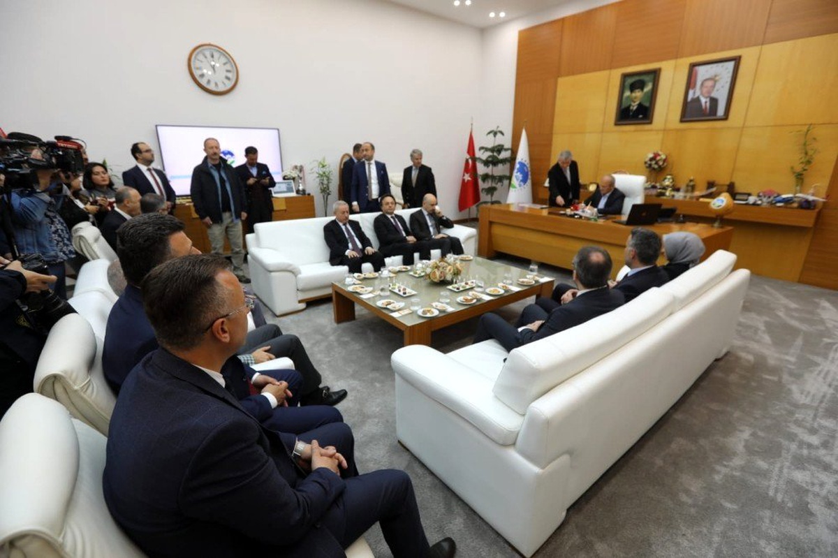 Kuzey Marmara Otoyolu, 2020\'nin sonunda Akyazı kavşağına kadar bitirilecek