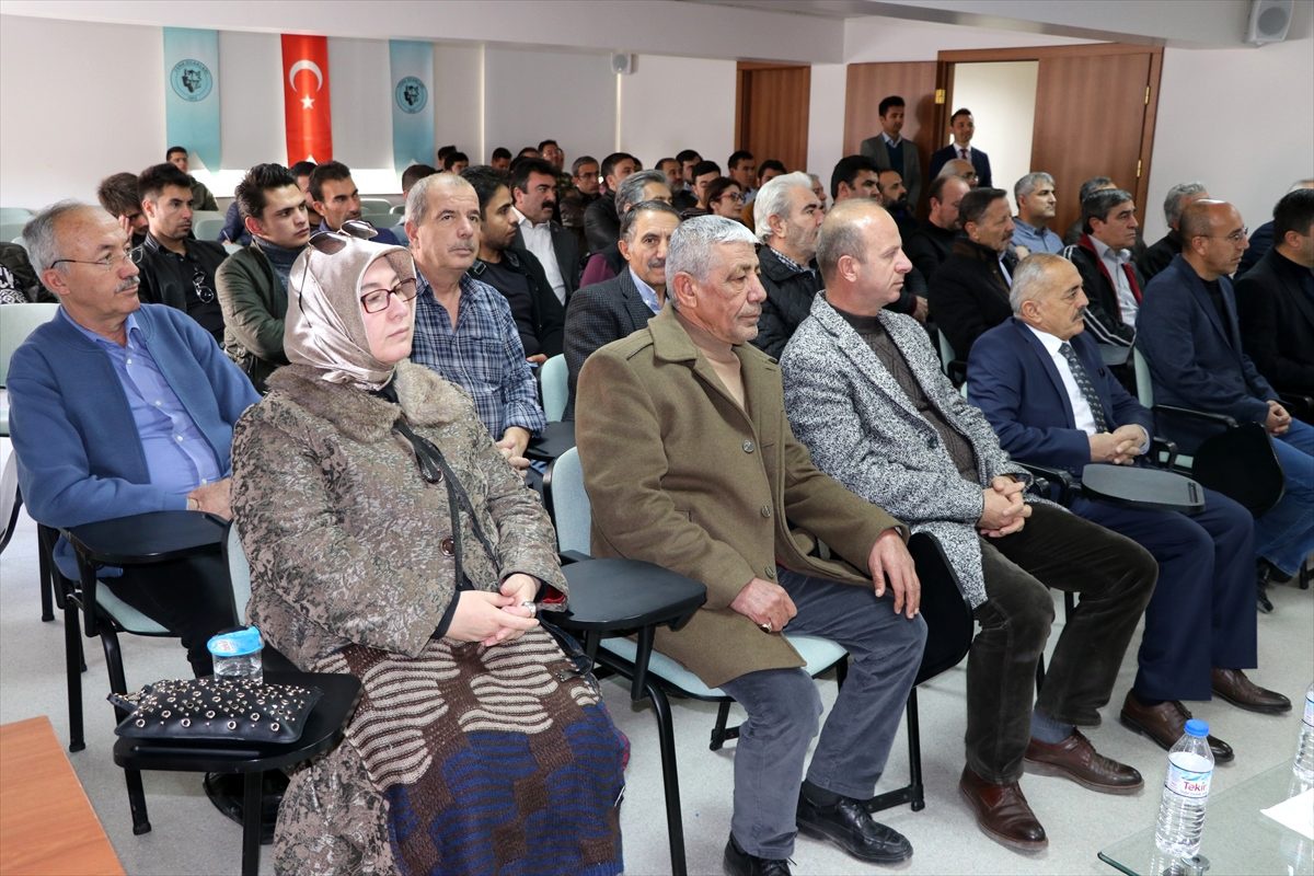 Niğde\'de "Rusya\'nın Orta Doğu Politikası" konferansı