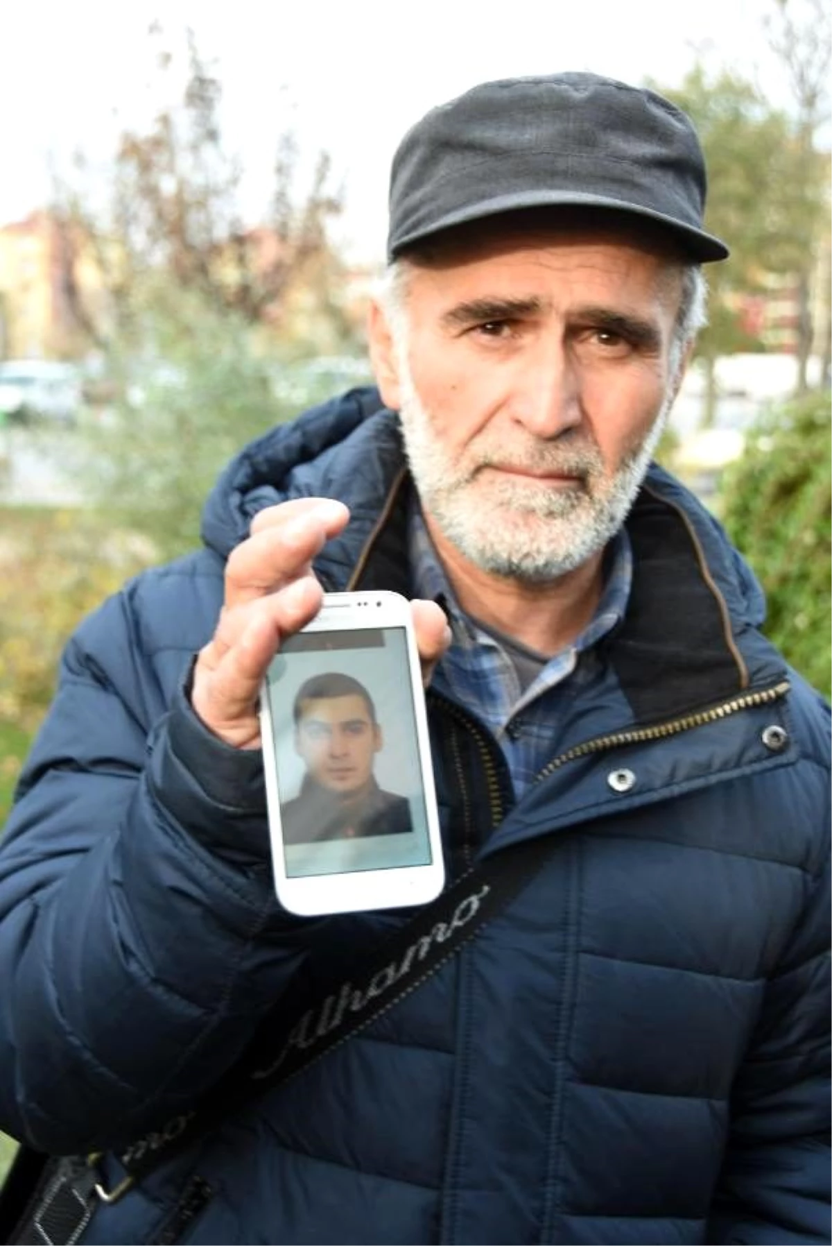Rusya\'dan Türkiye\'de kaybolan oğlunu bulmak için geldi