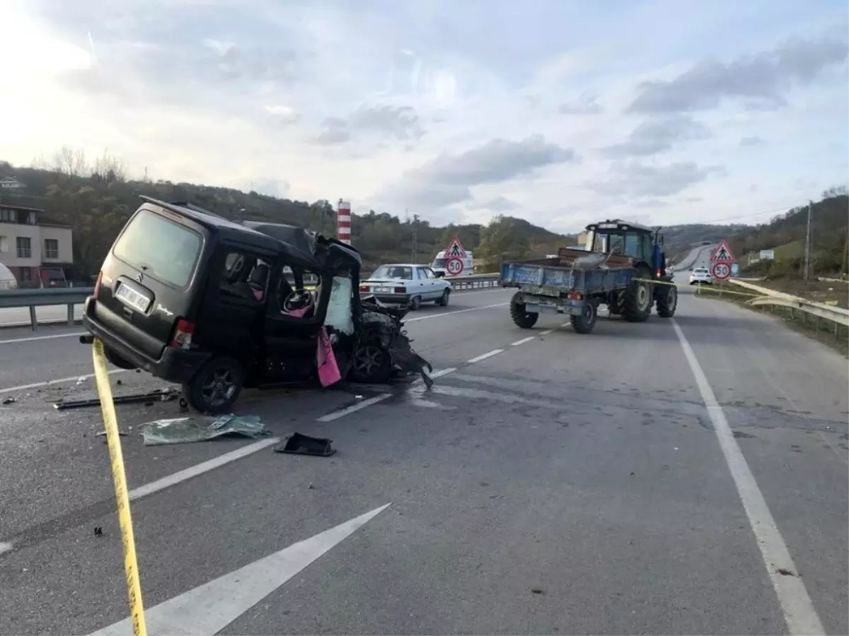 Sinop\'ta trafik kazası: 1 ölü, 1 yaralı