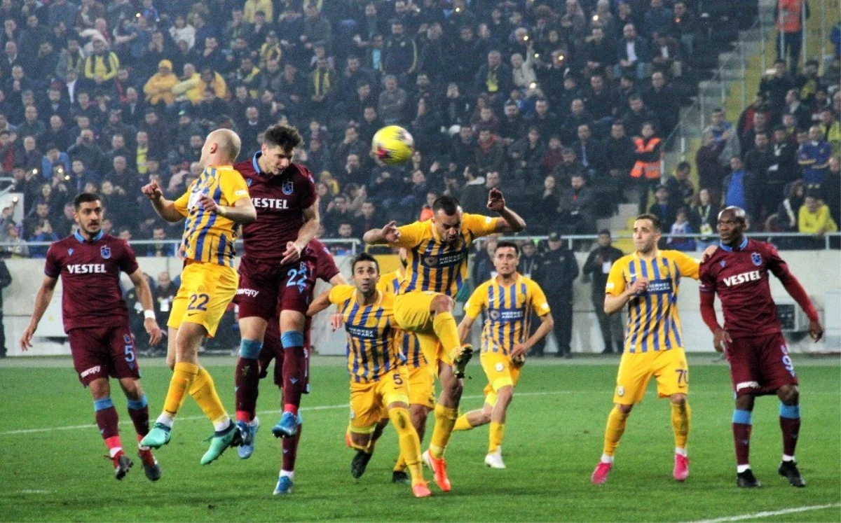 Süper Lig: MKE Ankaragücü: 0 - Trabzonspor: 3 (Maç sonucu)