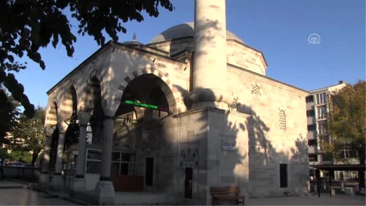 Tekirdağ\'daki 480 yıllık Ayaspaşa Camisi zamana direniyor