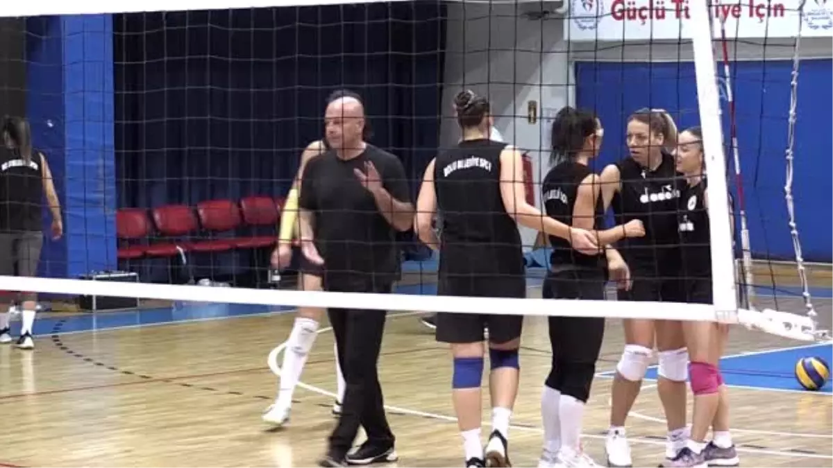 Voleyboldaki gururu şampiyonluğa kitlendi