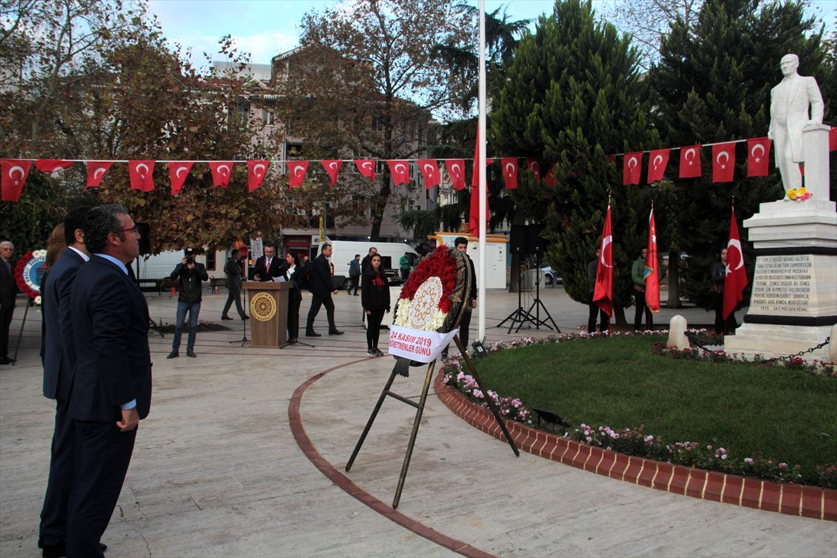 24 Kasım Öğretmenler Günü