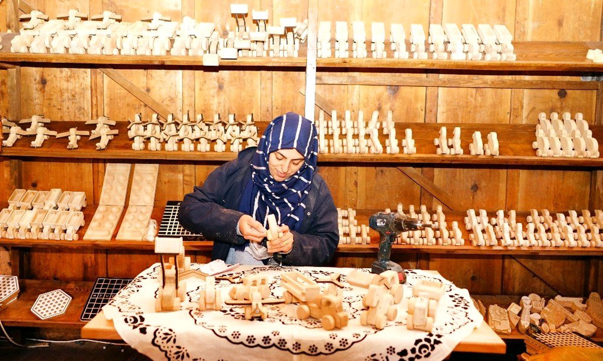 Bakan Selçuk ve Bakan Pekcan\'ın taktir ettiği öğretmen girişimciliğiyle Türkiye\'ye örnek oldu