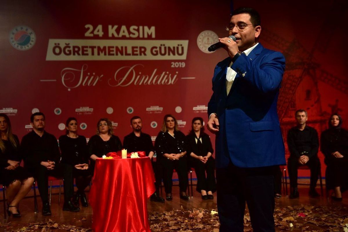 Başkan Tütüncü\'den öğretmenlere şiir