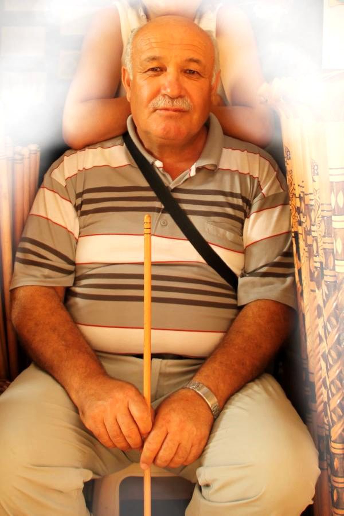Emekli öğretmen kalp krizi geçirip öldü