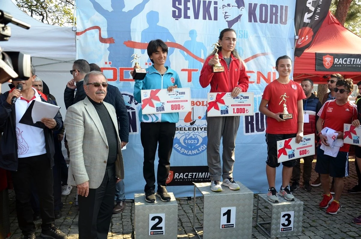 Gelibolu\'da Şevki Koru anısına spor yarışmaları düzenlendi