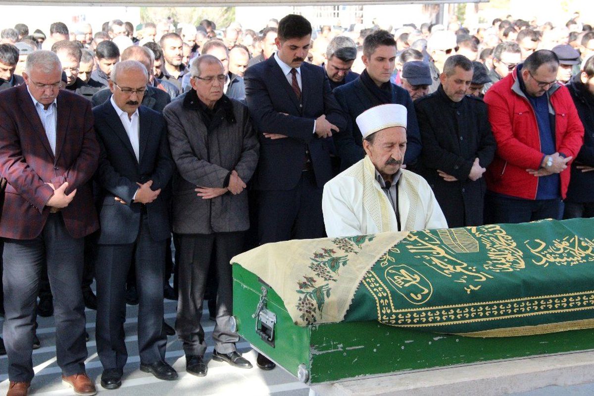 İş adamı Özdağ\'ın acı günü