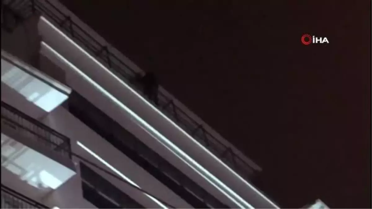Kız arkadaşıyla problem yaşayan genç 7\'inci kata çıkarak atlamak istedi