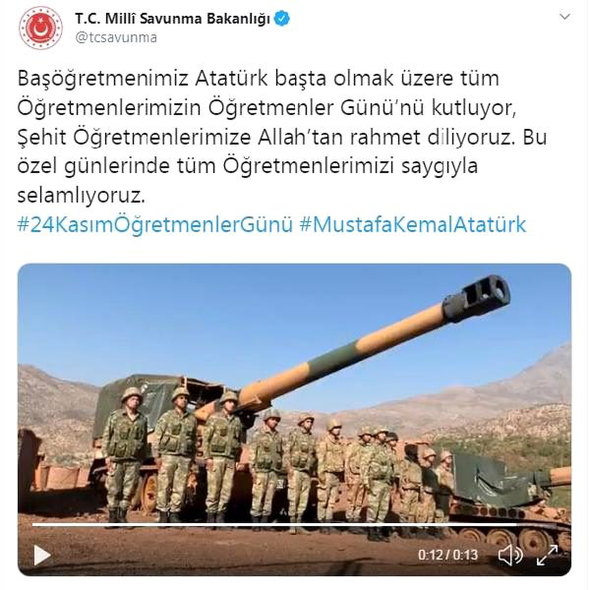 Mehmetçik, Öğretmenler Günü\'nü kutladı