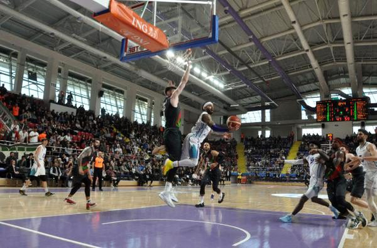 Meksa Yatırım Afyon Belediyespor - Pınar Karşıyaka: 66-75