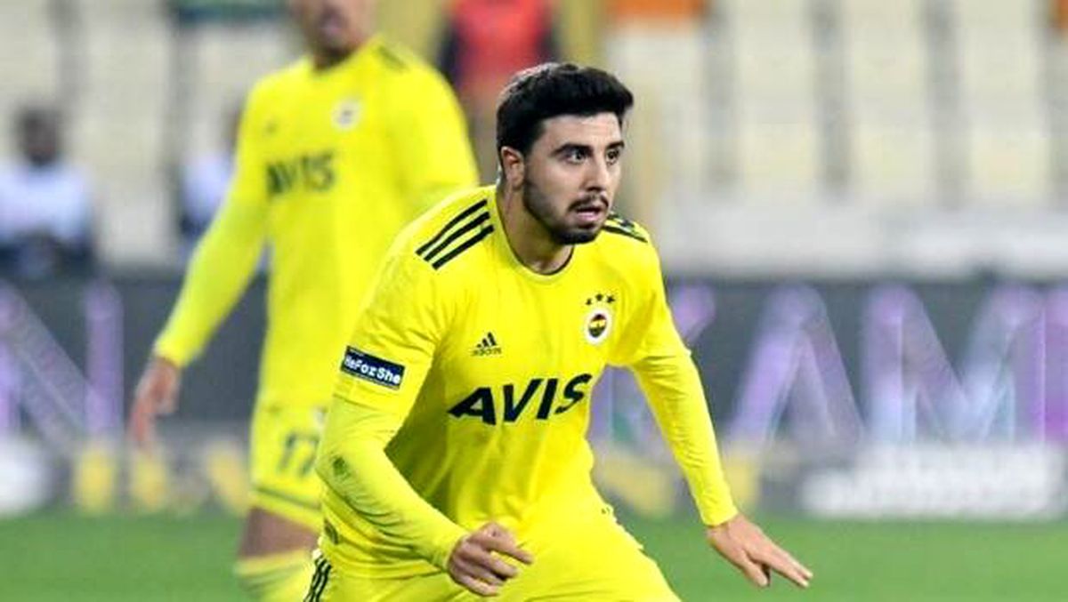 Ozan Tufan: Ben yerde kıvranıyorum hakem...