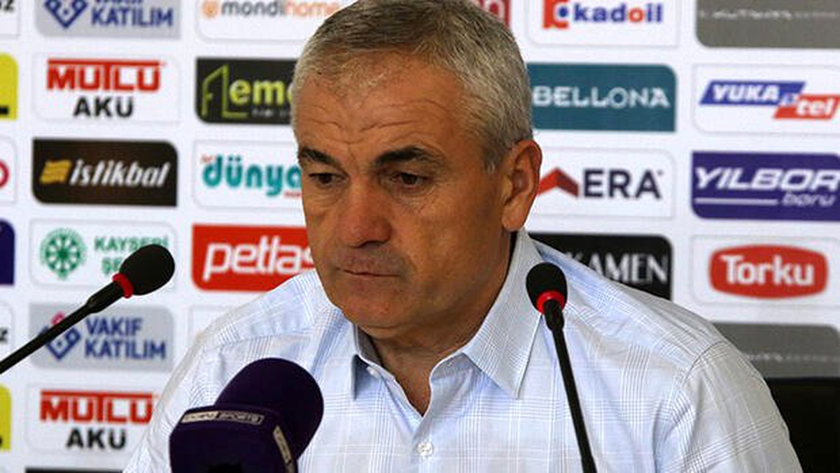 Rıza Çalımbay: "Futbolcular disiplinden kopmadı"