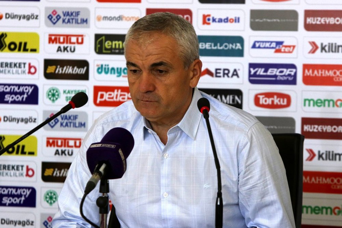 Rıza Çalımbay: "Futbolcular oyun disiplininden kopmadı"