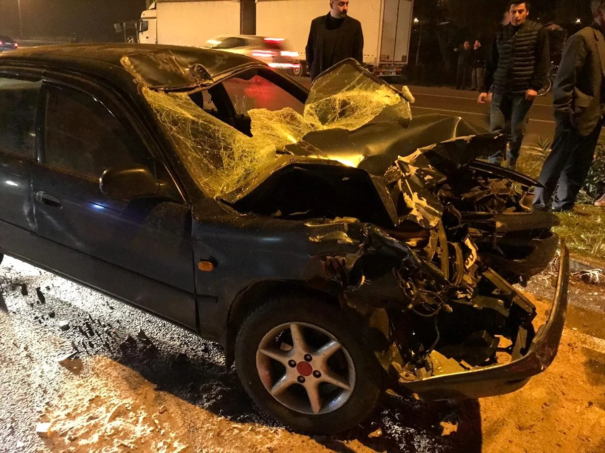 Samsun\'da otomobille traktör çarpıştı: 5 yaralı