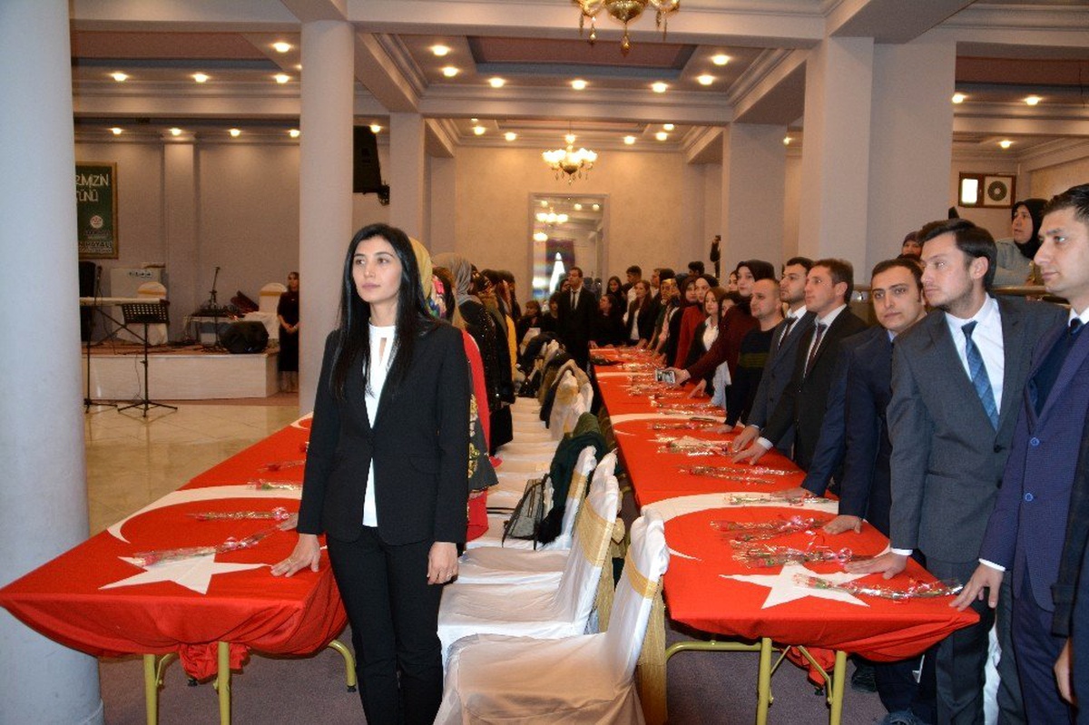 Sarıkamış\'ta Öğretmenler Günü kutlandı