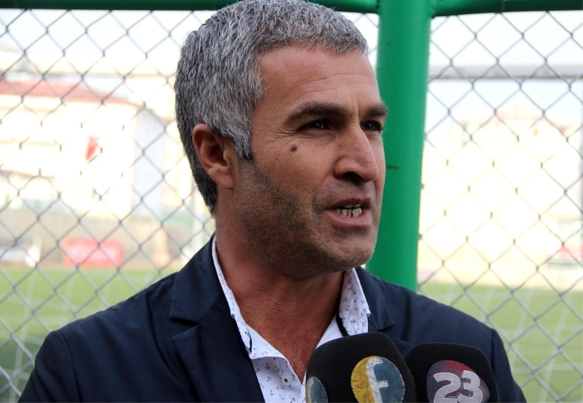 Toprak: "Elazığ Belediyespor düşecek bir takım değil"