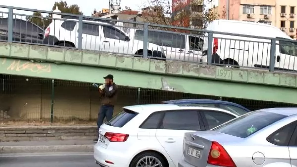 Aksaray\'da sürücülerin korkulu rüyası uçucu madde bağımlıları