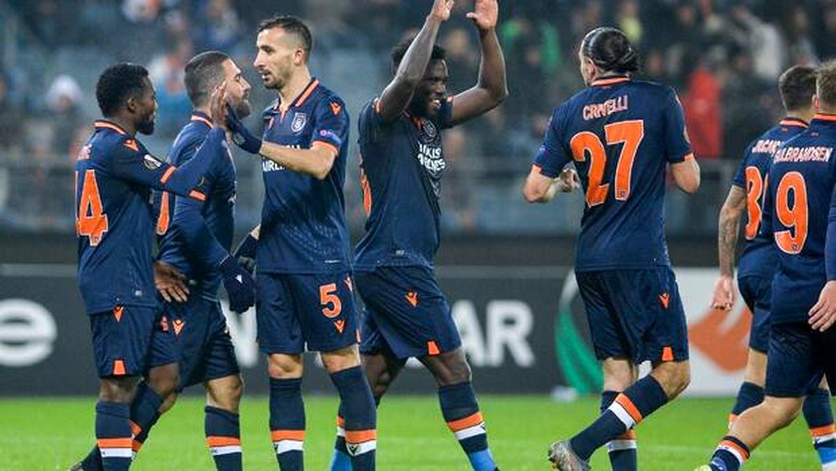 Başakşehir açıkladı! Roma maçı öncesi konser...