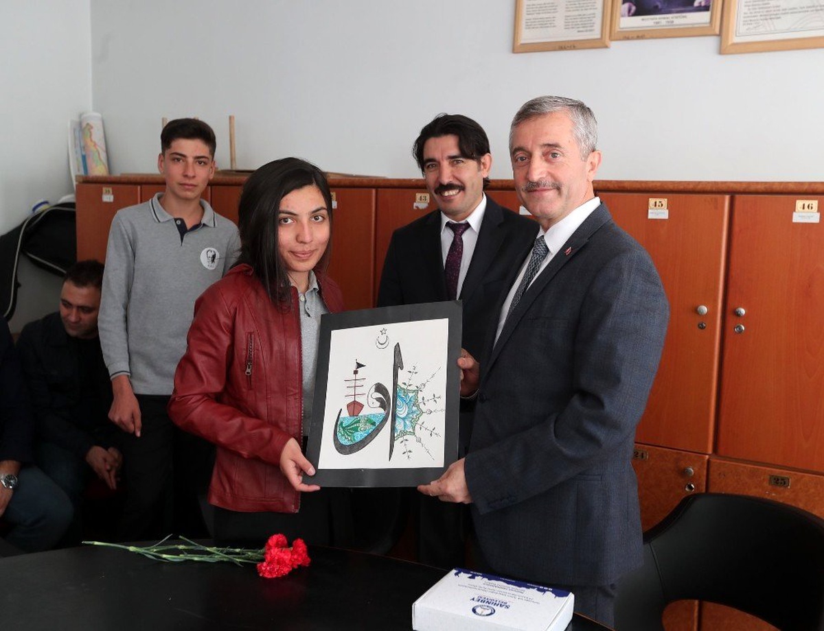 Başkan Mehmet Tahmazoğlu öğretmenleri ziyaret etti