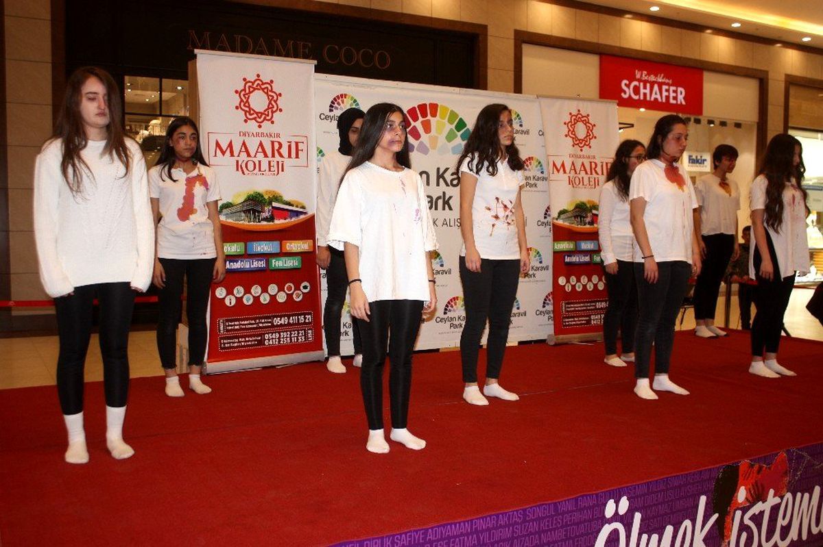 Bu sahne hem üzdü hem de utandırdı