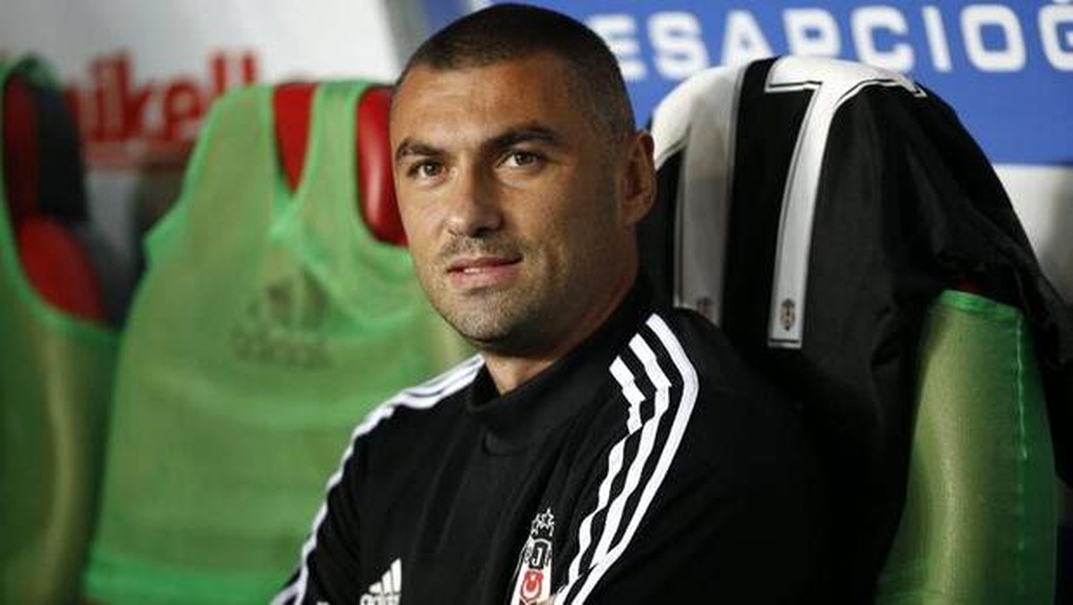 Burak Yılmaz\'ın sözleri tişört oluyor
