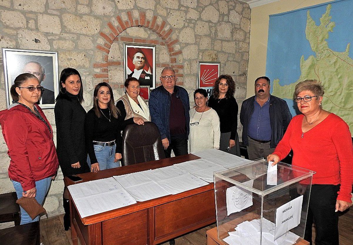 Çeşme CHP\'de delege seçimleri tamamlandı