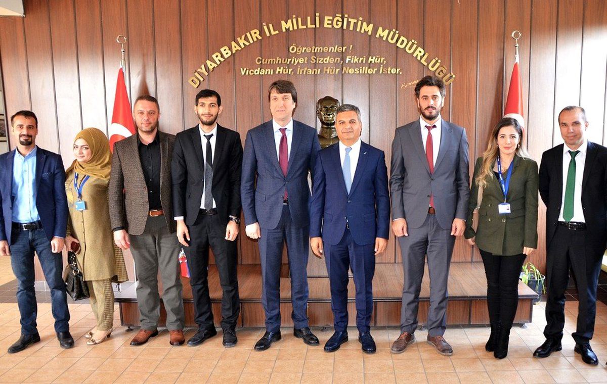 Dicle Elektrik Öğretmenler Günü\'nü hafta boyunca kutladı