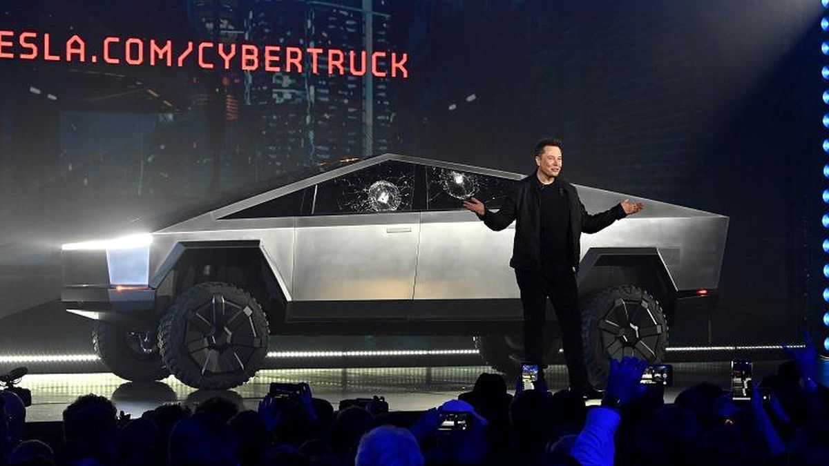 Elon Musk: Cybertruck\'a 200 bin sipariş geldi