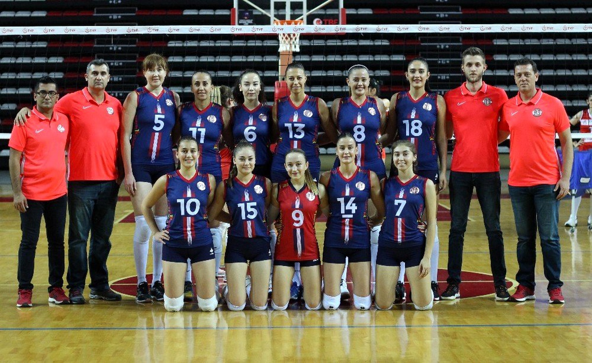 Filenin Akrepleri PTT\'yi 3-0 yendi
