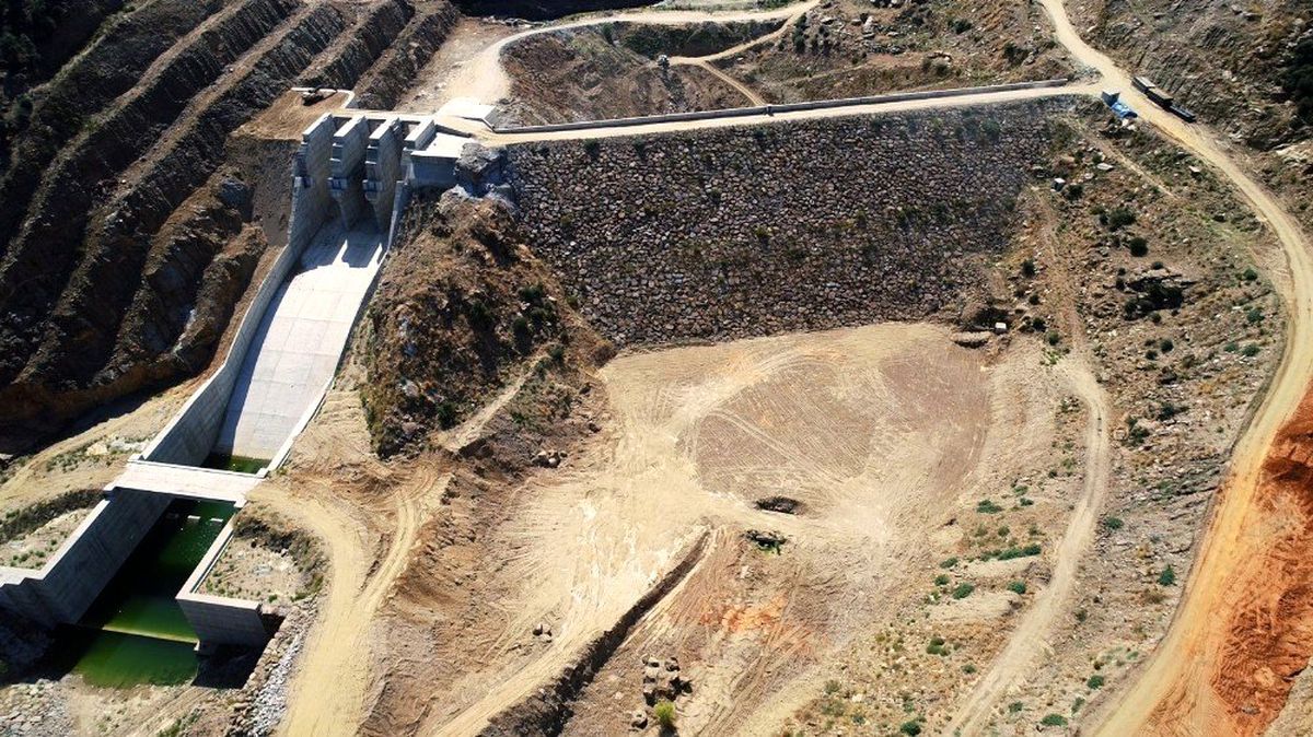 Gökbel Barajı yılsonunda su tutmaya başlayacak