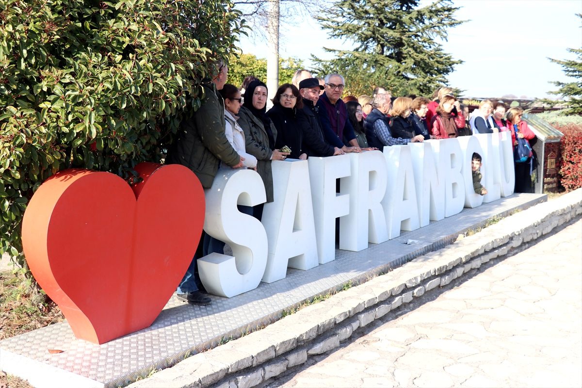Gözde turizm merkezi Safranbolu\'da "ara tatil" bereketi
