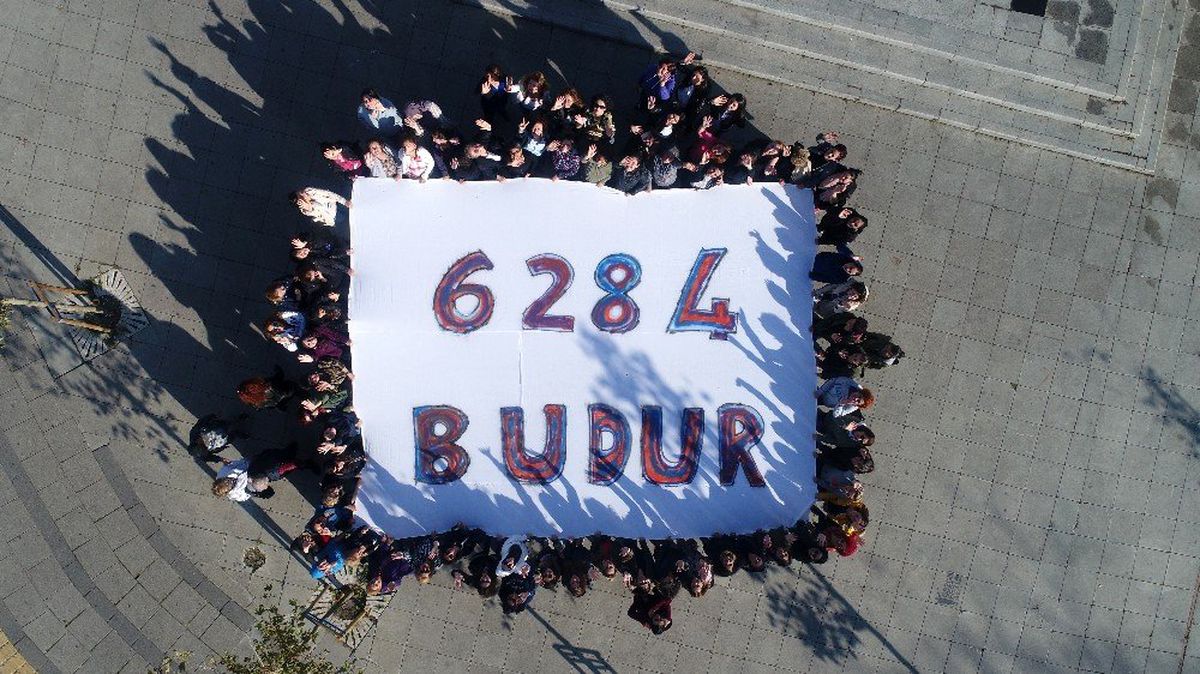 Kadıköy Belediyesi\'nin kadın çalışanları "6284" için sokağa çıktı