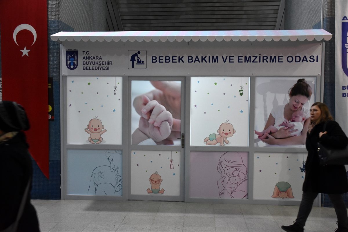 Kızılay Metrosunda bebek bakım odası açıldı