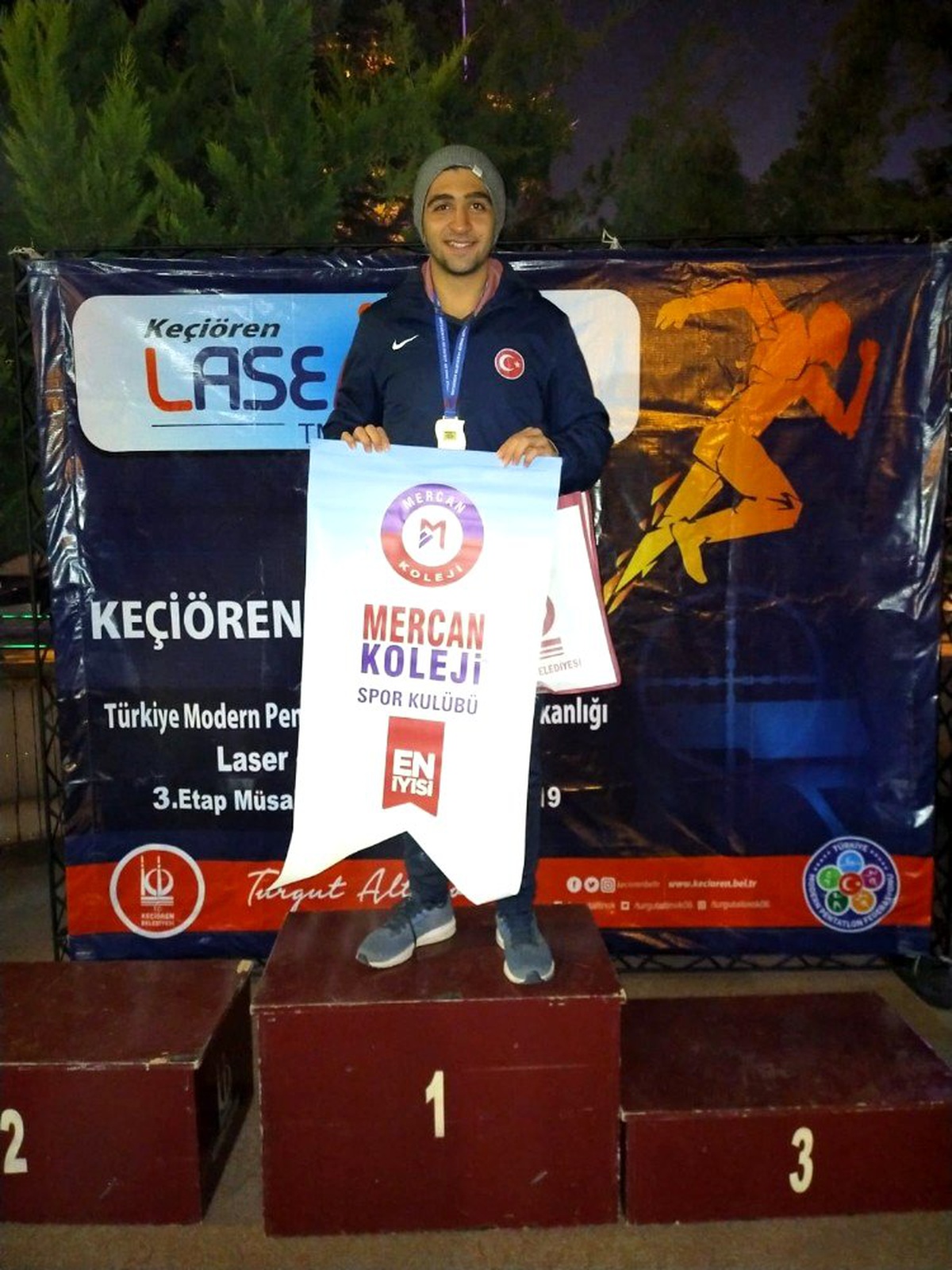 Malatyalı 2 sporcu öğrenci başarılı döndü