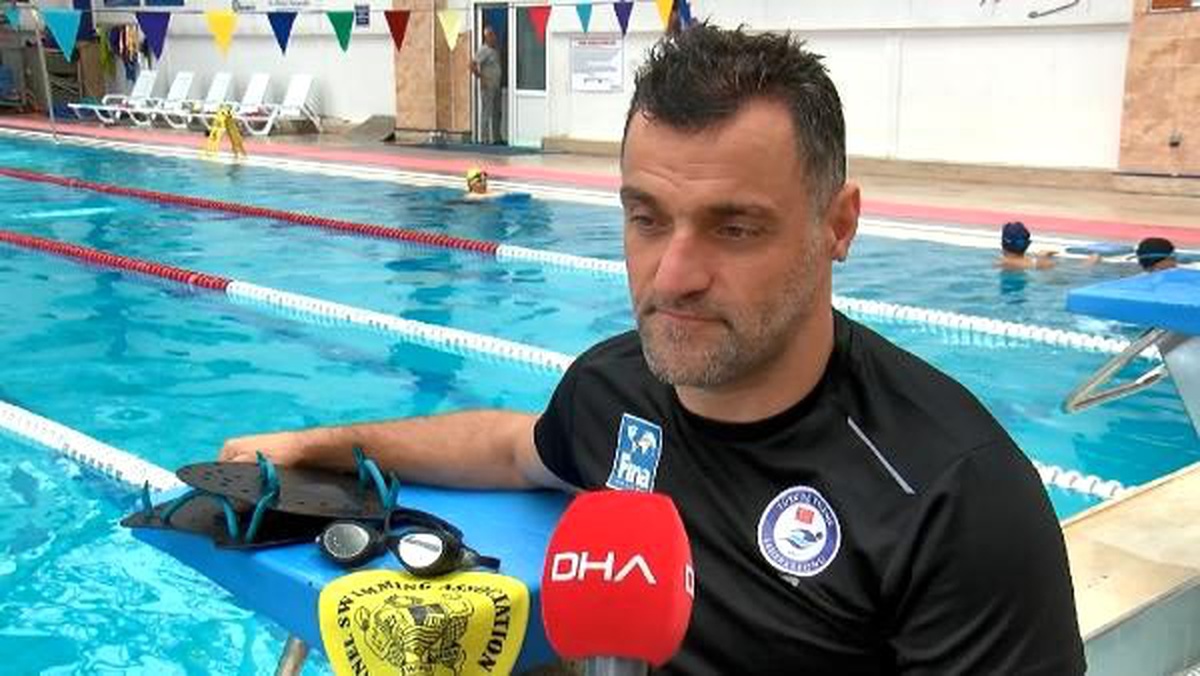 Manş Denizi\'ni geçen Emre Seven: Mersin-Kıbrıs arasını solo olarak yüzen ilk kişi olmak...