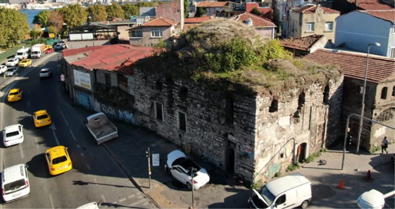 Mimar Sinan\'ın yaptığı 437 yıllık hamam, 2,5 milyon dolara satılıyor