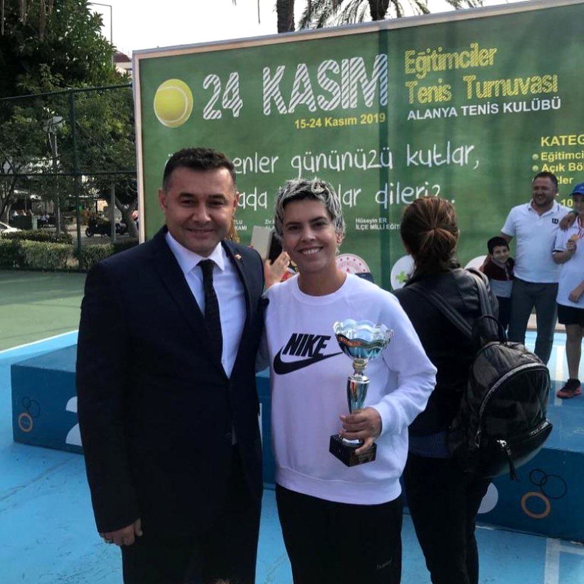Öğretmenler gününde şampiyon oldu