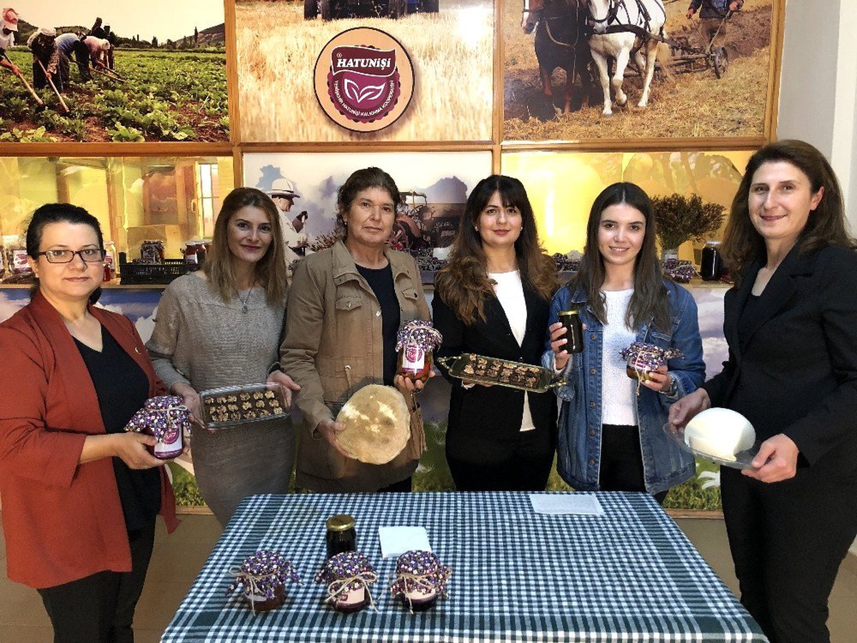 (ÖZEL) Osman Gazi\'nin en sevdiği tatlı Osmanlı helvasının üretimine başlandı
