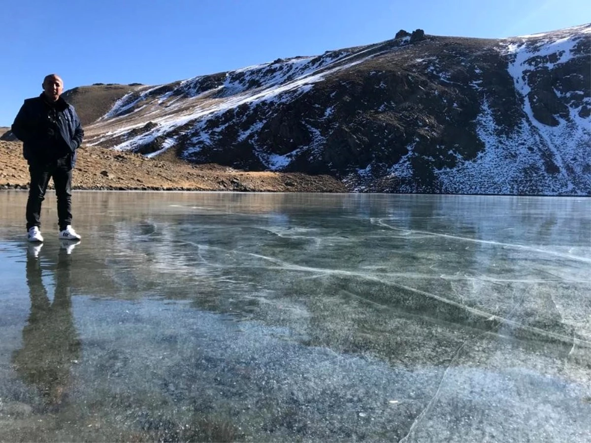 Sıcaklık eksi 17\'yi gördü, göller buz pistine dönüştü