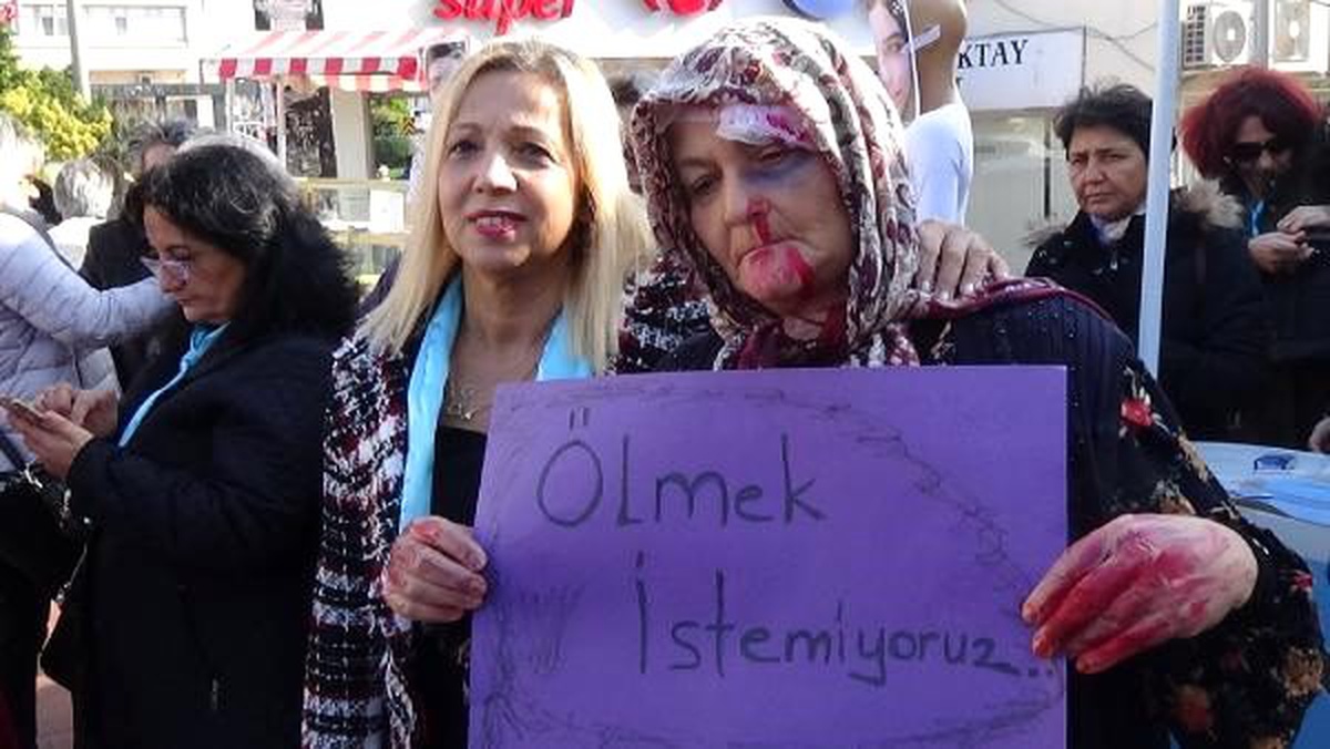 Sinop\'lu kadınlar, kadına şiddete karşı yürüdü