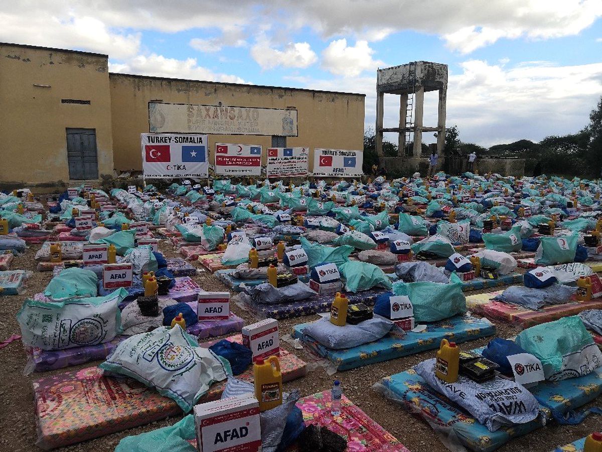 TİKA Somali\'de sel mağdurlarına yardım elini uzattı