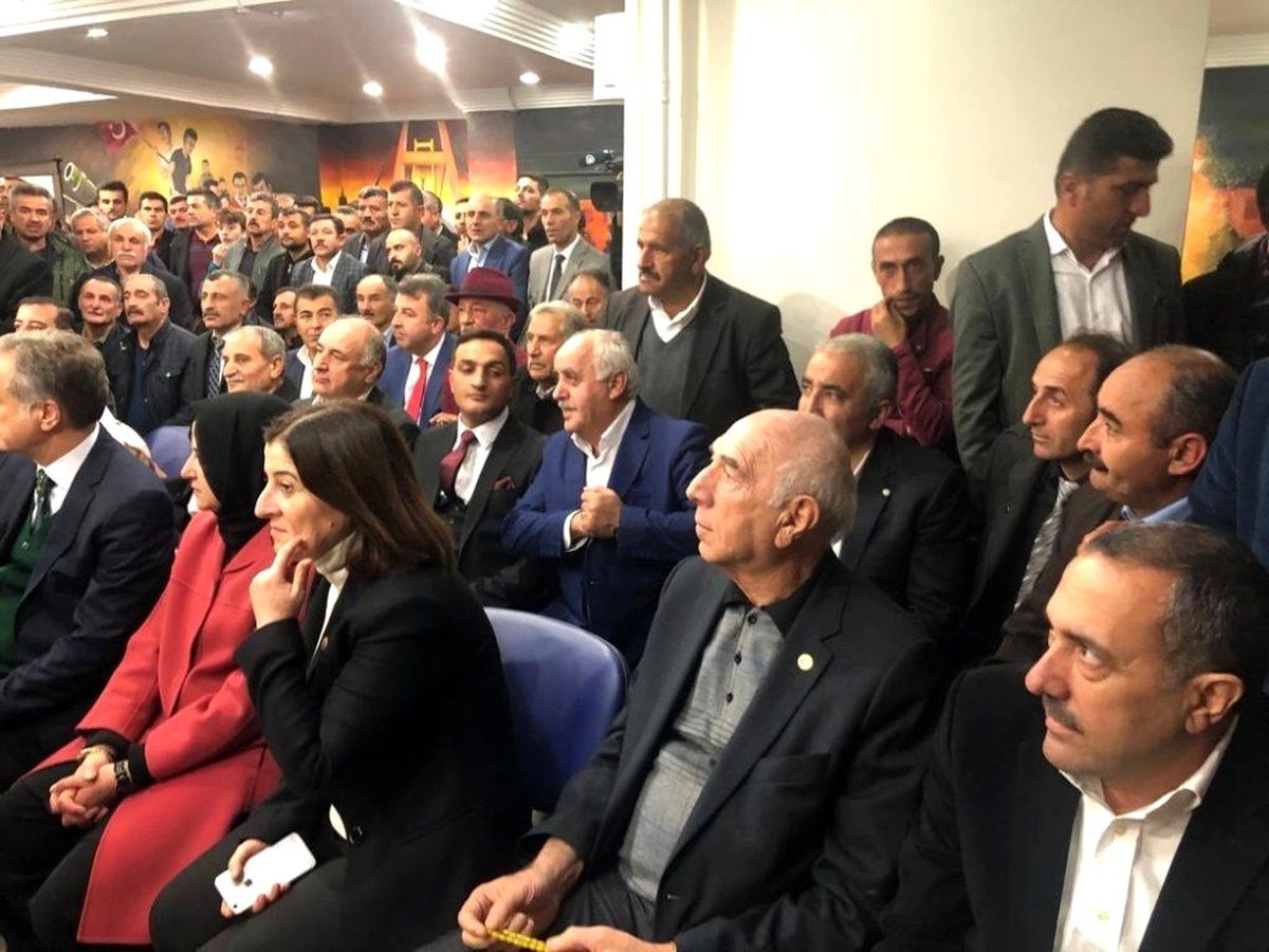 AK Parti\'li Kartal\'dan Van ve Hakkari\'ye ziyaret