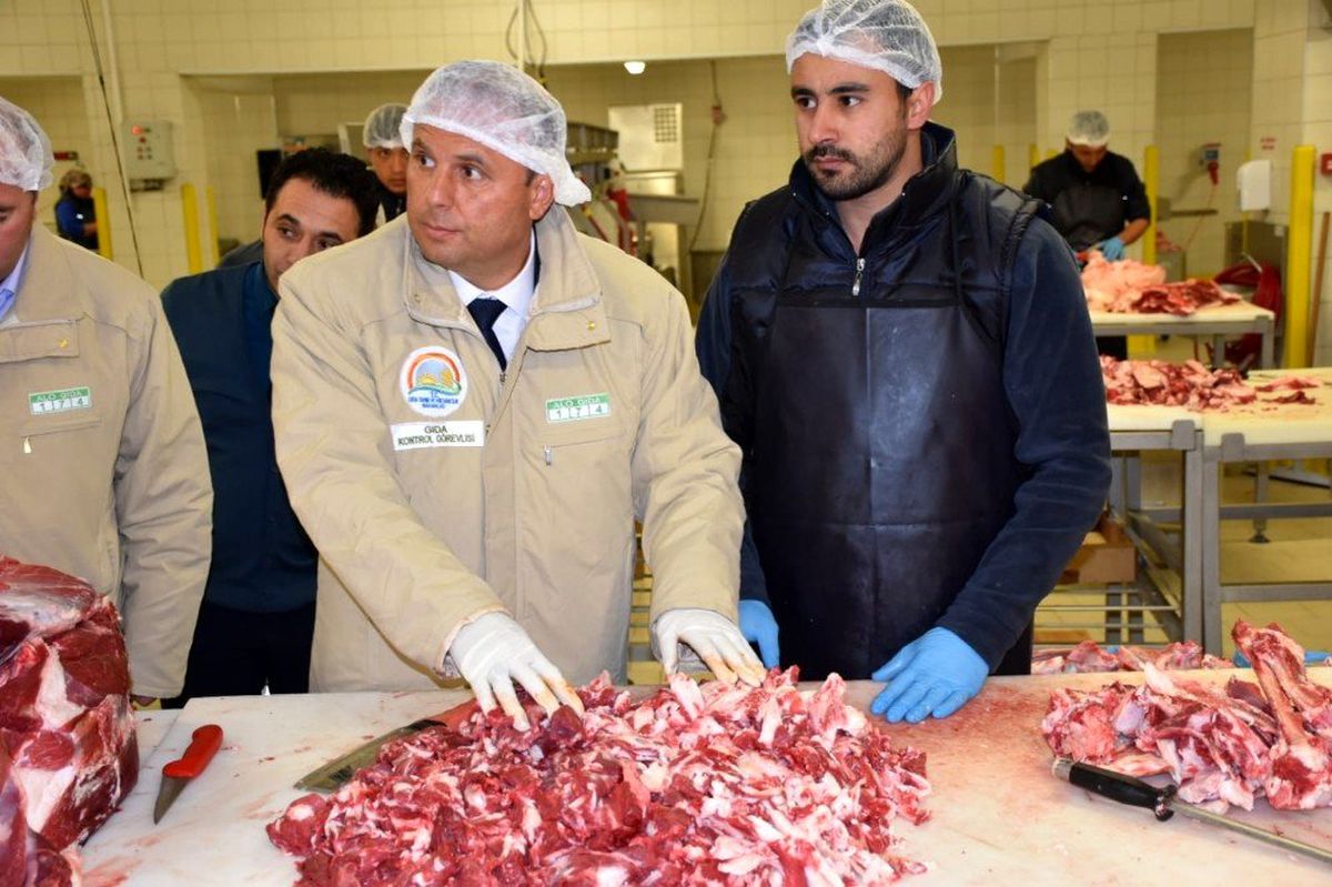 Aksaray\'da et tesisleri denetleniyor