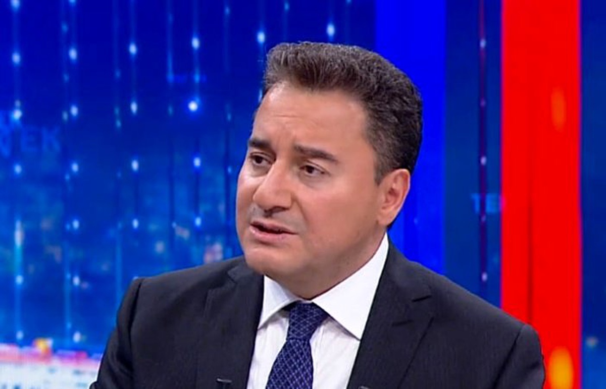 Babacan\'dan ekonomik mesajlar