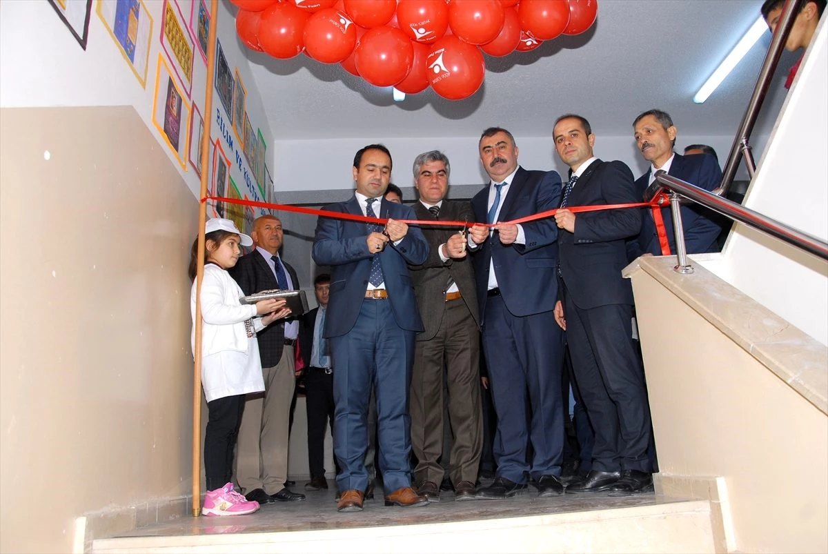 Bahşılı\'da "4006 TÜBİTAK Bilim Fuarı" açıldı