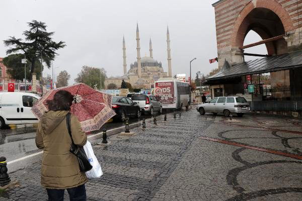 Edirne\'de yağmur etkili oldu
